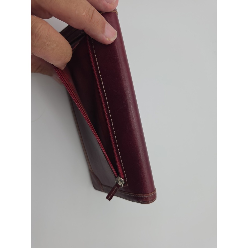 Tusk Leather Women's Wallet - Picture 10 of 10